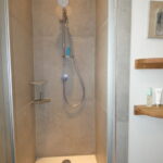 h4-kleines-bad-oben-3